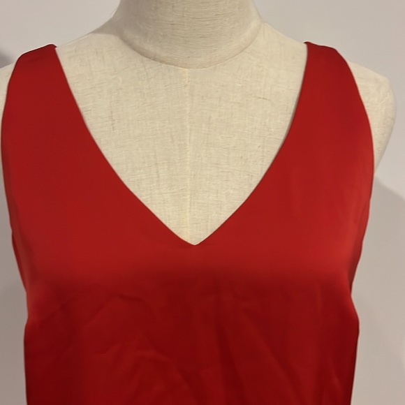 Preview NWT rusty red top - Picture 2 of 6